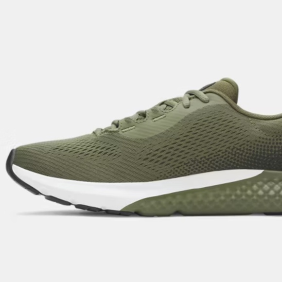 NWB- UNDER ARMOUR CHARGED ROGUE 4 MEN\'S SHOES-GREEN/ GREEN/WHITE SIZE 9